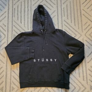 Vintage Y2K early 2000's Large Stussy Hoodie - Classic, Embroidered Logo